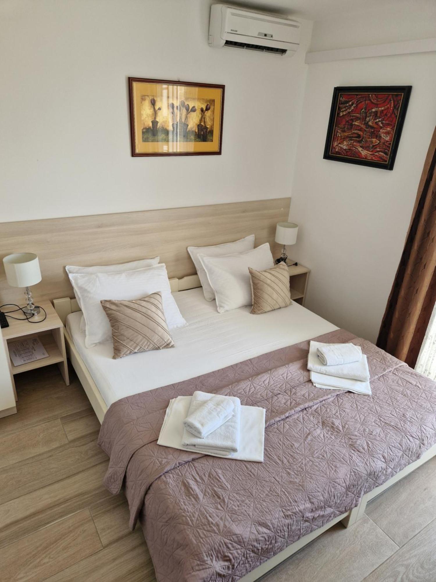 Apartments Saric Baška Voda Εξωτερικό φωτογραφία