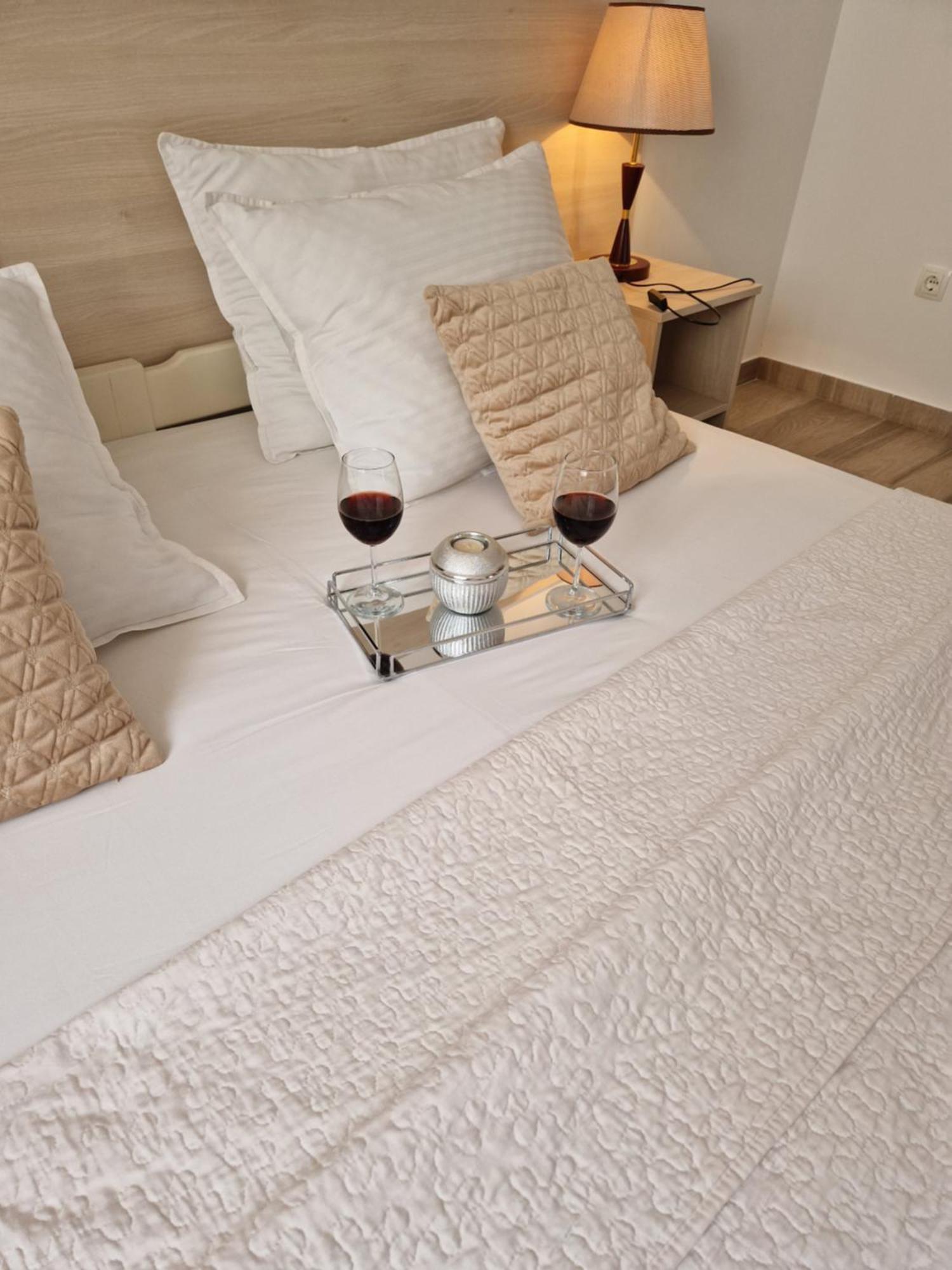 Apartments Saric Baška Voda Εξωτερικό φωτογραφία