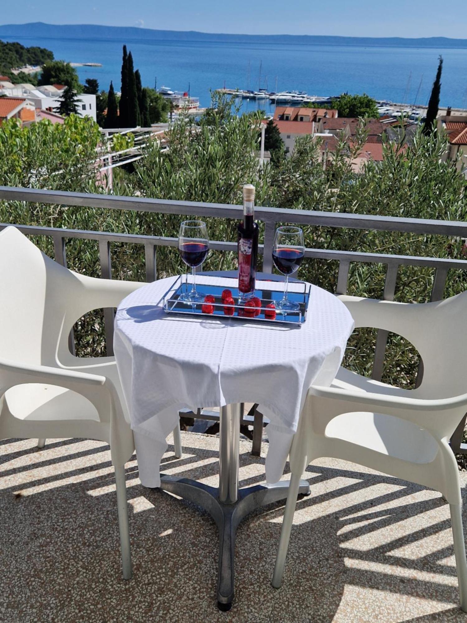 Apartments Saric Baška Voda Εξωτερικό φωτογραφία
