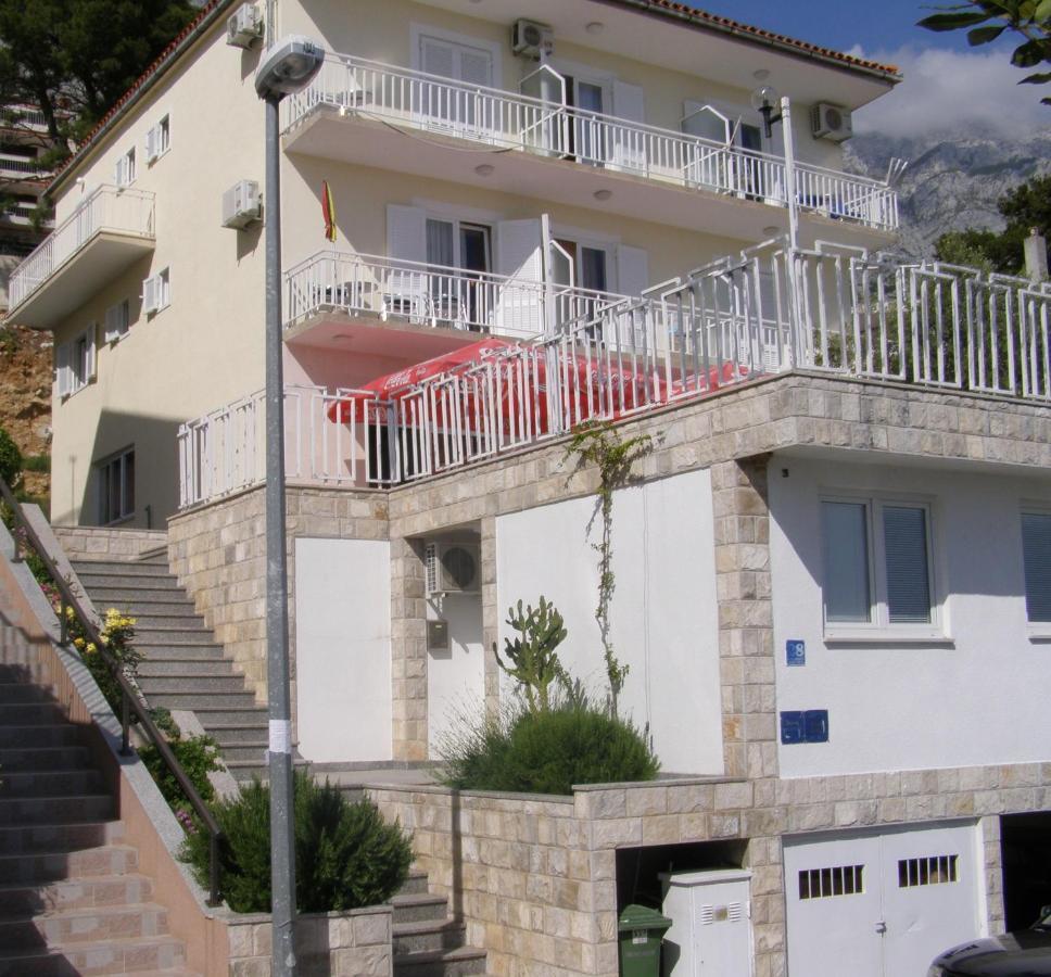 Apartments Saric Baška Voda Εξωτερικό φωτογραφία