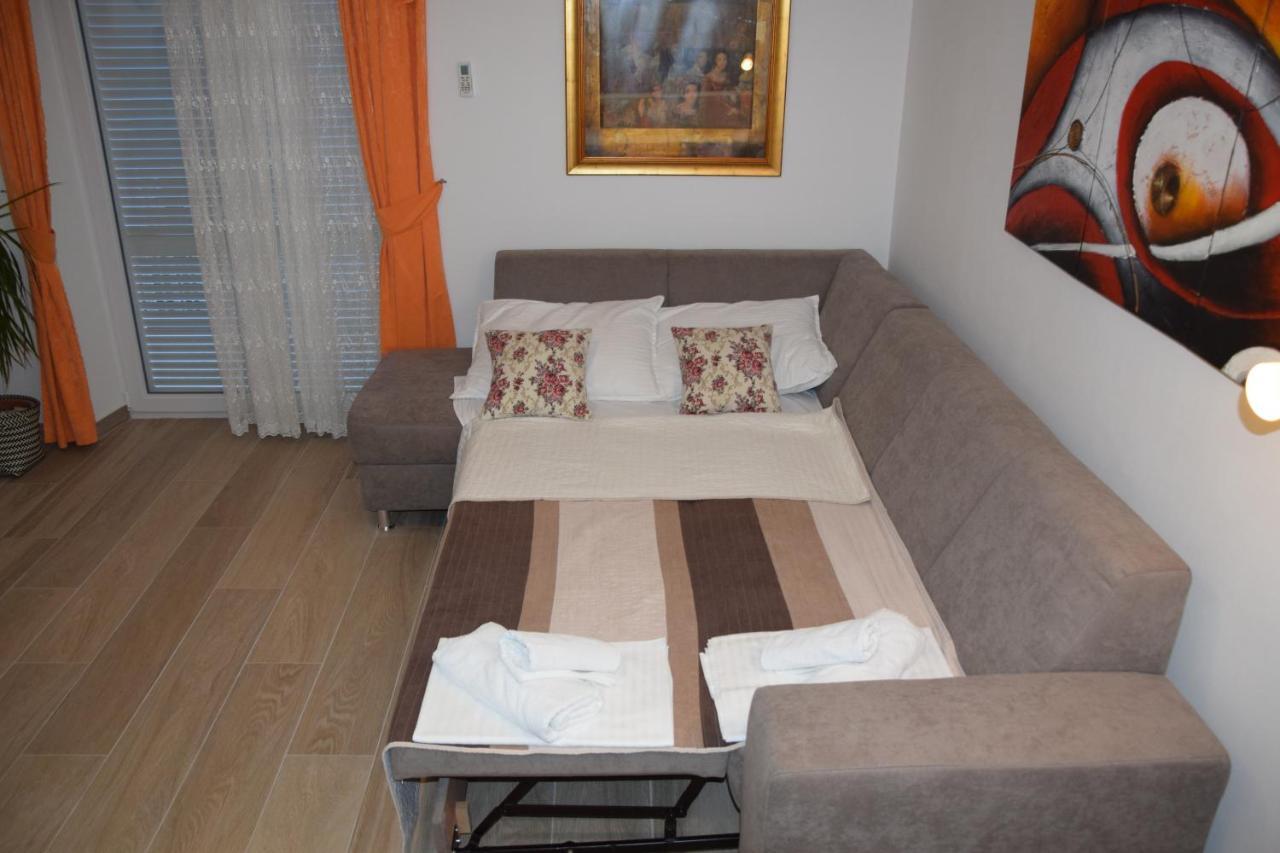 Apartments Saric Baška Voda Εξωτερικό φωτογραφία